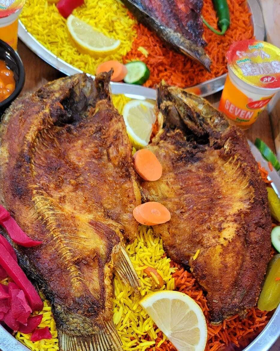 صينية سمكة كلي ع تمن كاملة